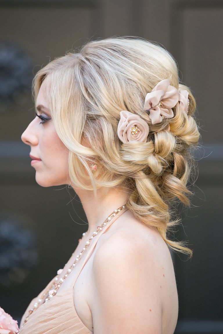 10 Rose Gold Details to Steal For a Wedding That's Nothing But Regal