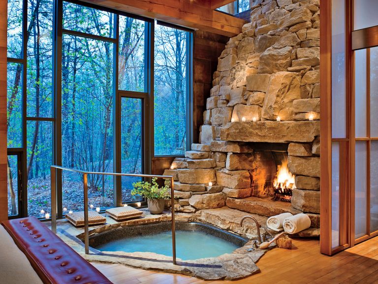 10 of the Most Luxurious Honeymoon Suites We've Ever Seen