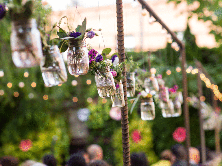 11 Must-Have Decor Accents For a Backyard Wedding