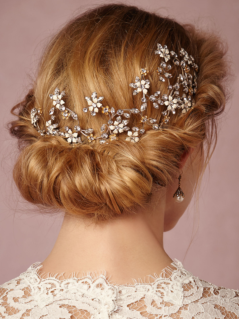 11 Stunning Wedding Headpieces for Every Bride