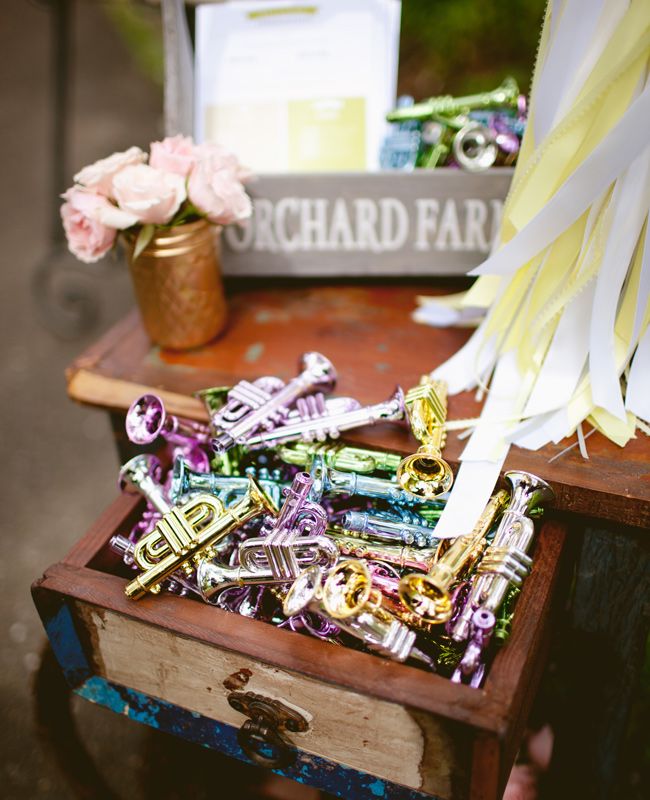 11 Wedding Ideas for Music Lovers