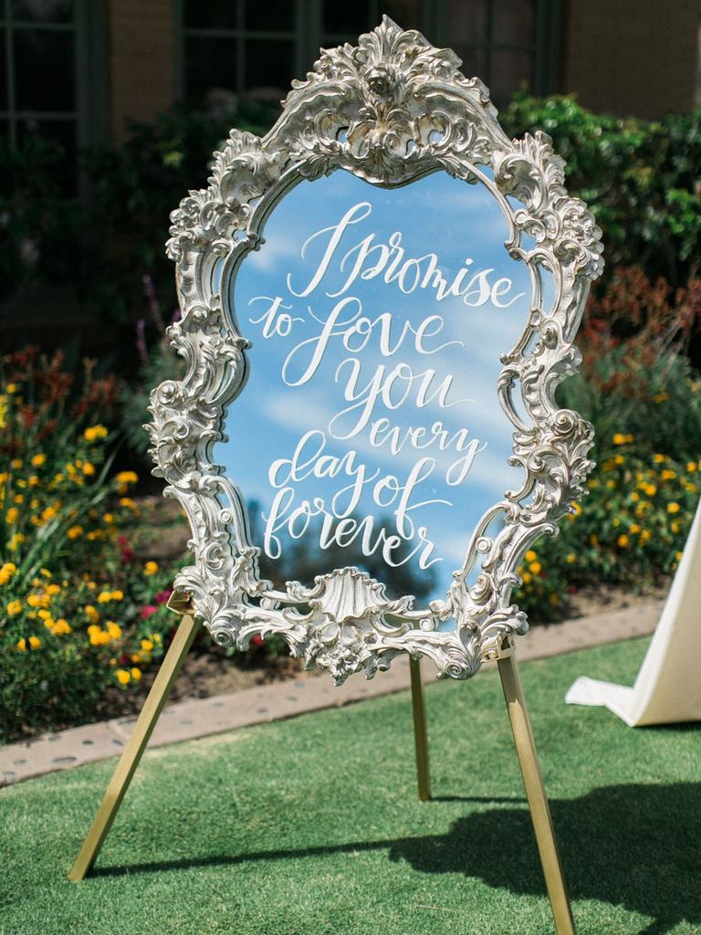 12 Wedding Signs You (And Your Guests) Will Love