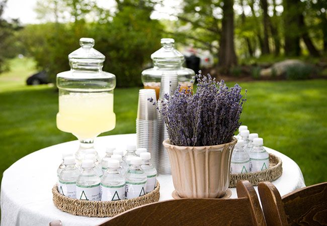 13 Amazing Ways to Use Lavender In Your Wedding
