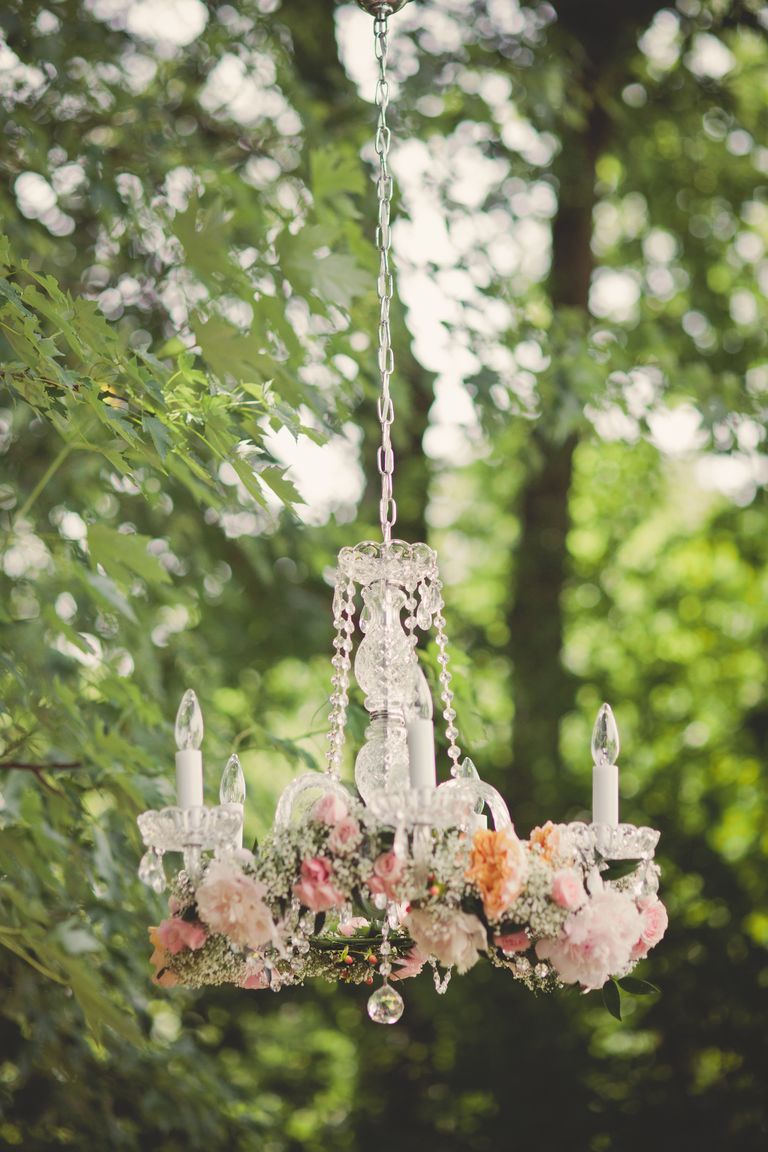 13 Genius Places To Hang A Wedding Garland
