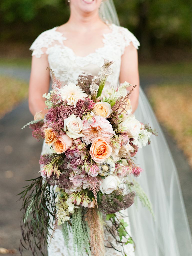 15 Cascading Wedding Bouquets for Every Style