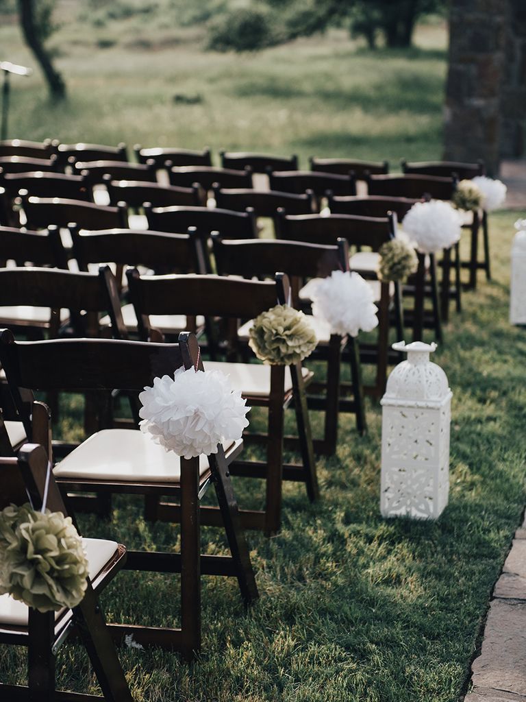 15 Chic Ways to Use Paper Flowers at Your Wedding