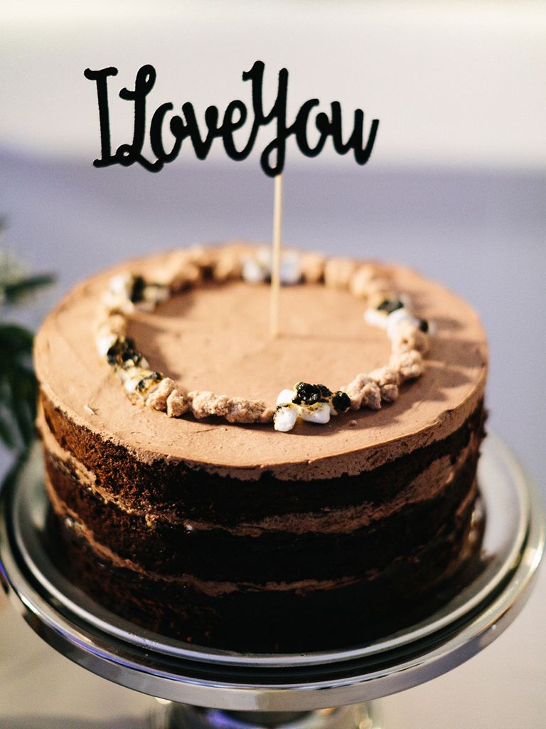 15 Delicious Chocolate Wedding Cakes