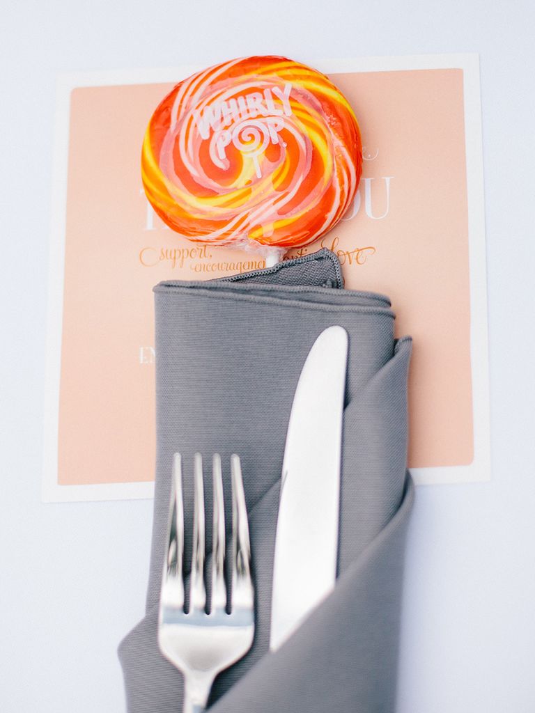 15 Edible Wedding Favors Your Guests Will Love