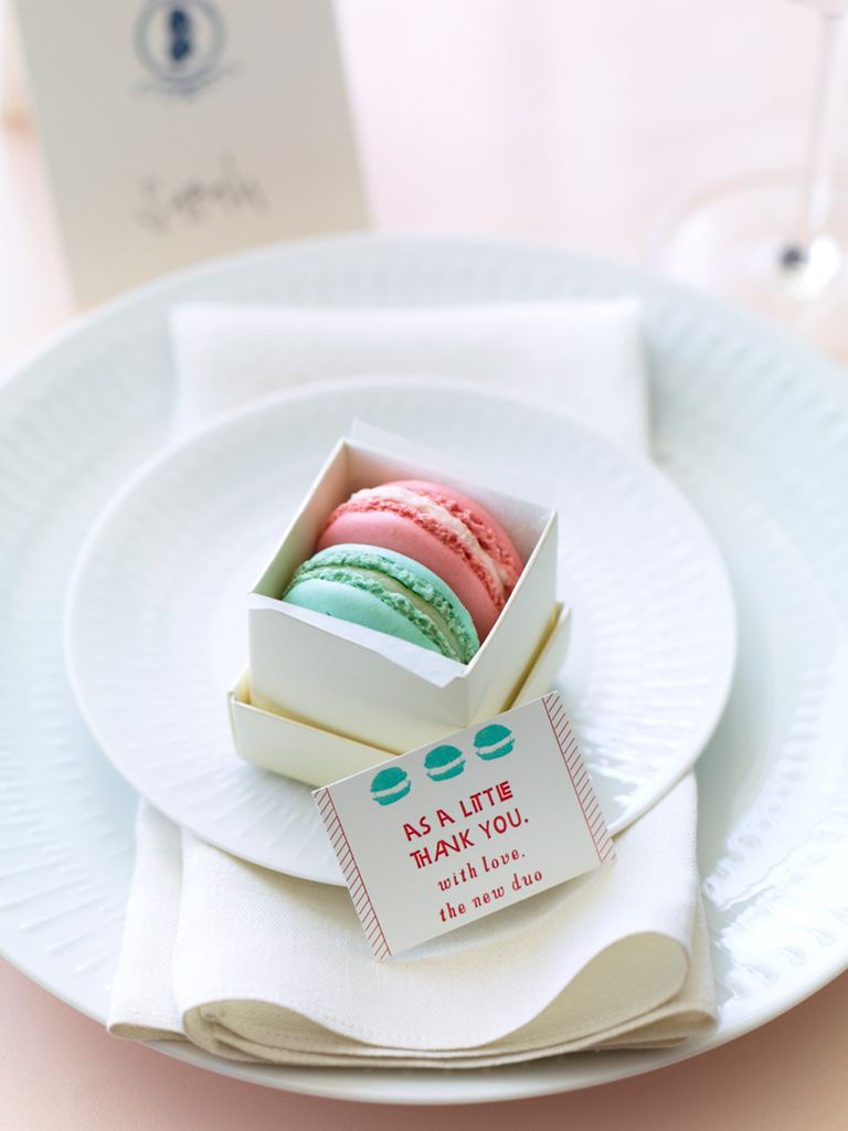 15 Edible Wedding Favors Your Guests Will Love