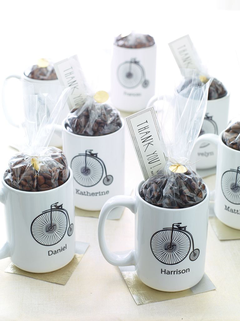 15 Edible Wedding Favors Your Guests Will Love