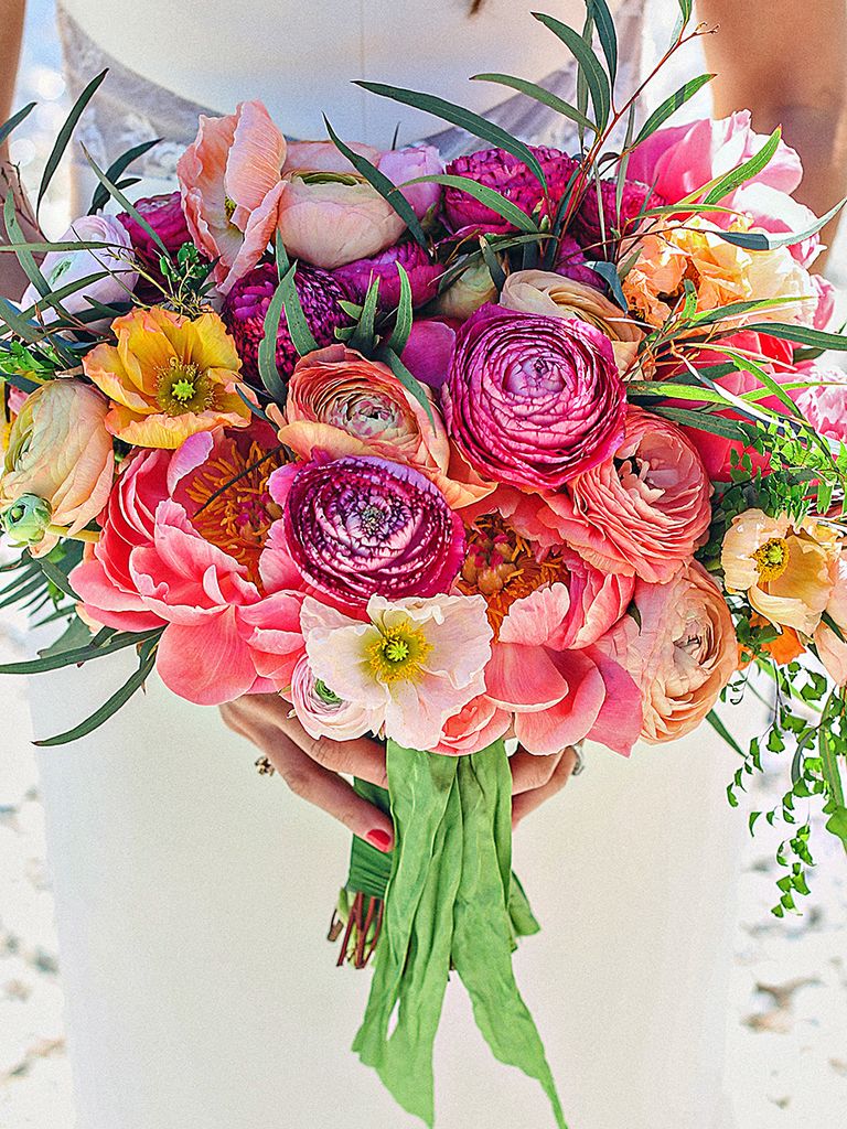 16 Ways to Use Ranunculus in Your Bouquet
