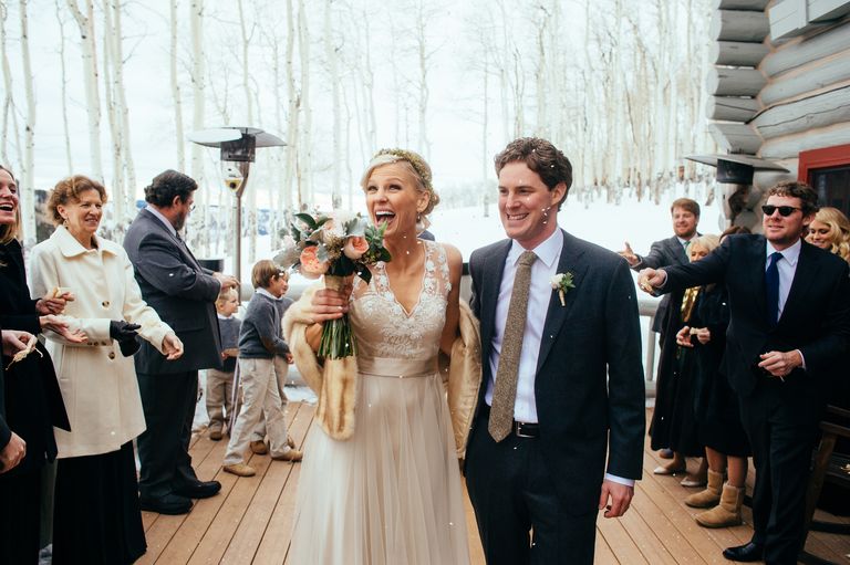 18 Photos That'll Have You Dreaming of a Winter Wedding