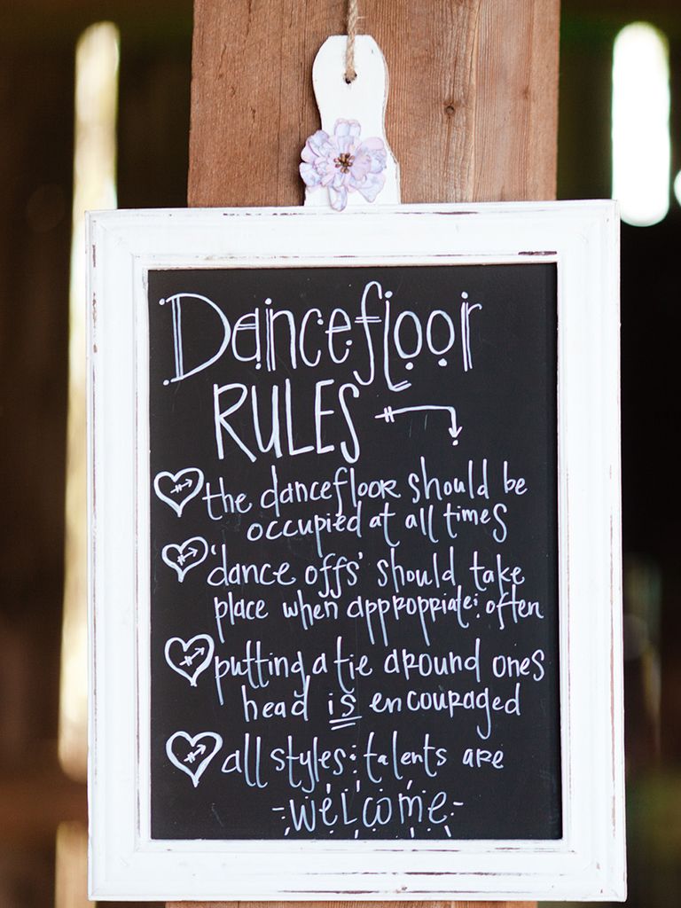 18 Unique Chalkboard Wedding Sign Ideas