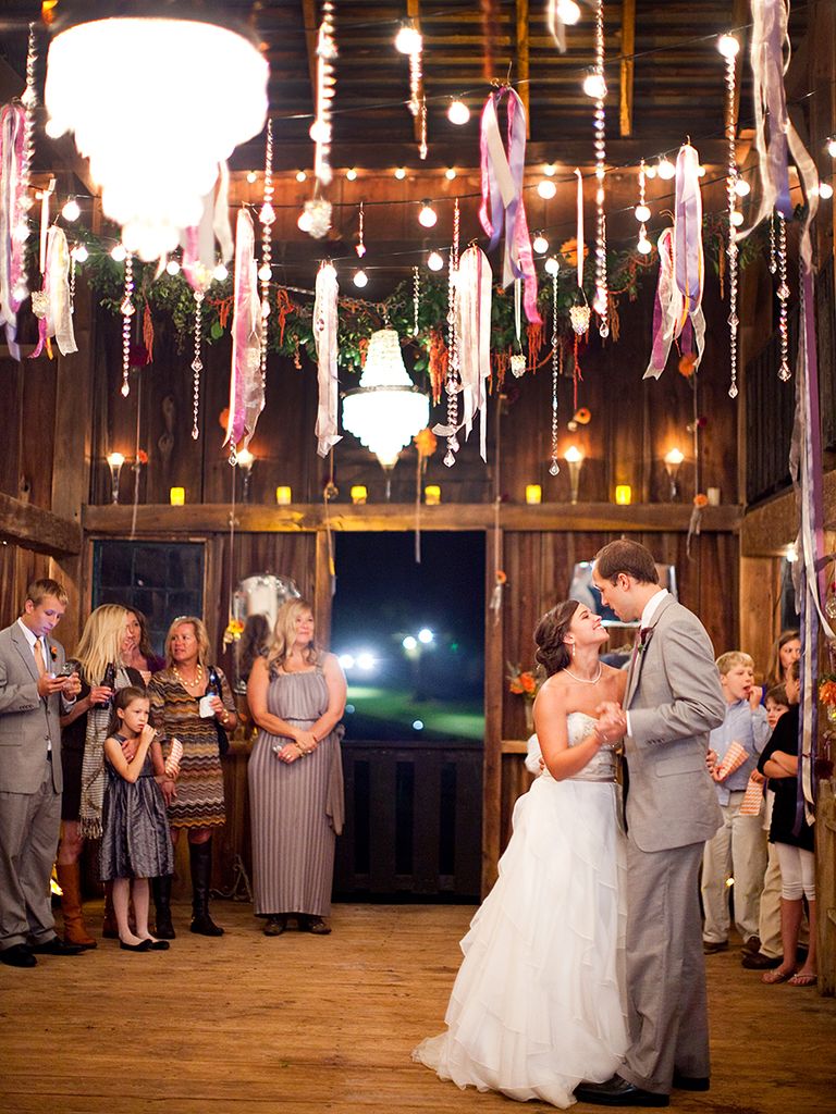19 Rustic Barn Wedding Ideas