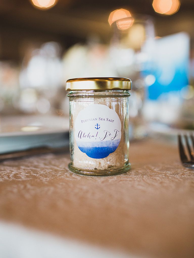 20 DIY Wedding Favors for Any Budget