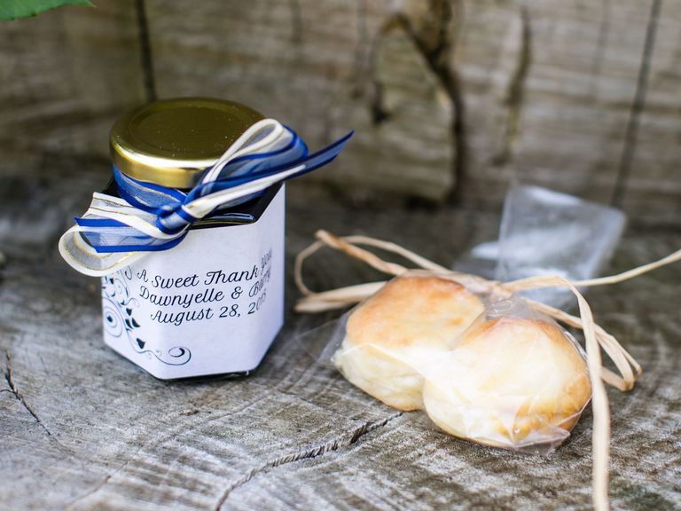 20 Fall Wedding Favor Ideas Your Guests Will Love