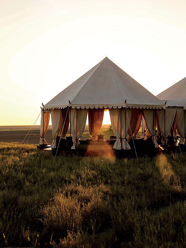 2017 Hottest Honeymoon Destinations