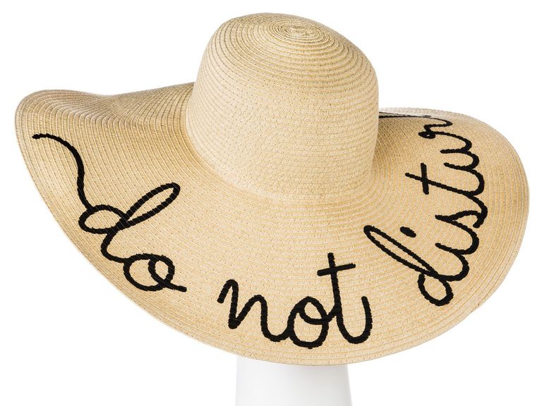 21 Floppy Sun Hats With Witty Phrases for Your Bachelorette Party or Honeymoon