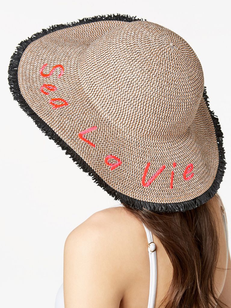 21 Floppy Sun Hats With Witty Phrases for Your Bachelorette Party or Honeymoon
