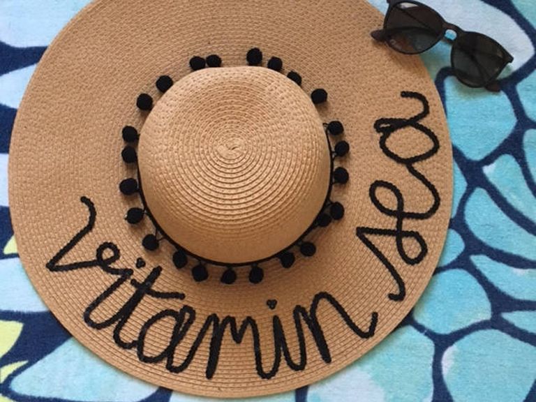 21 Floppy Sun Hats With Witty Phrases for Your Bachelorette Party or Honeymoon