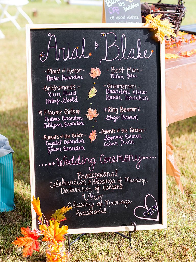 21 Pretty DIY Wedding Signs