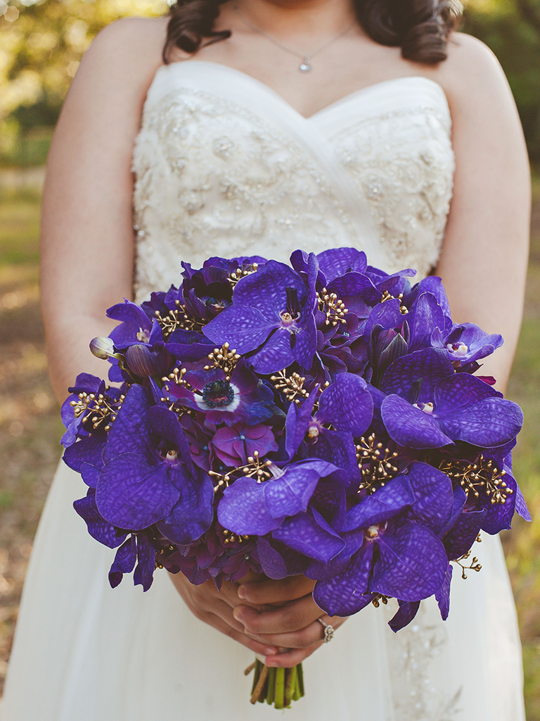 21 Gorgeous Ways to Use Pantone’s Color of the Year in Your Wedding