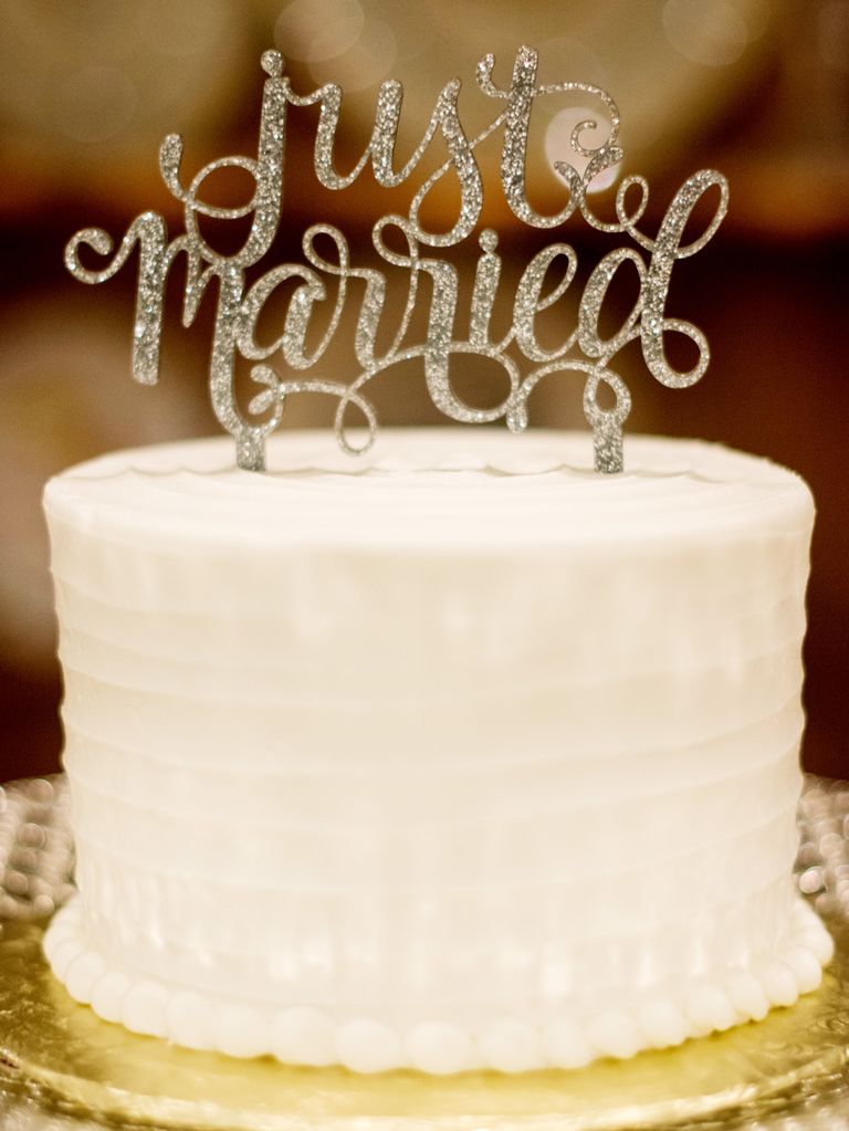 23 Word Cake Toppers to Give Your Wedding Cake Some Personality