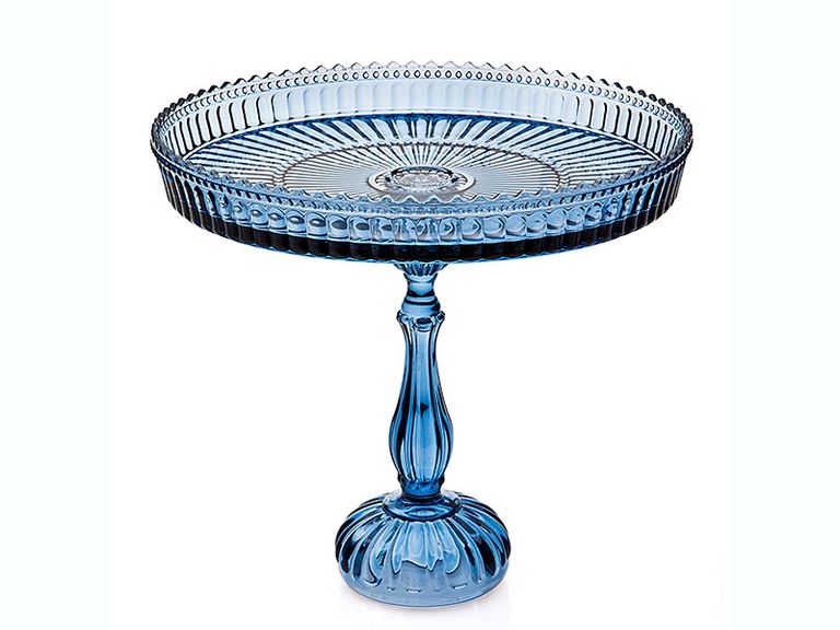 29 Cool and Classic Wedding Cake Stands Perfect for Every Wedding Style