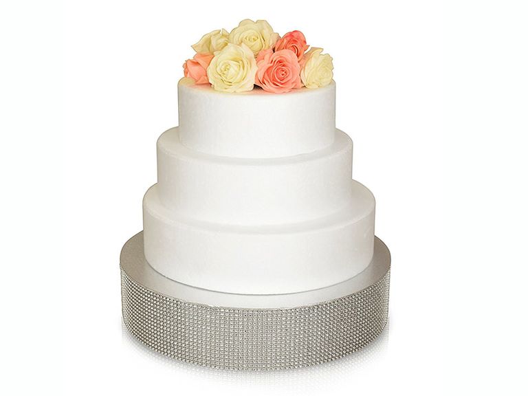 29 Cool and Classic Wedding Cake Stands Perfect for Every Wedding Style