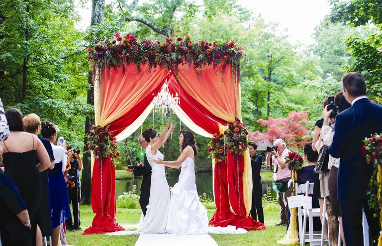 29 of the Prettiest Wedding Chuppahs We've Ever Seen