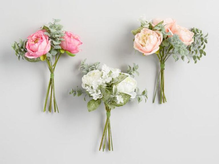 32 Beautiful (and Affordable) Bridal Shower Centerpieces