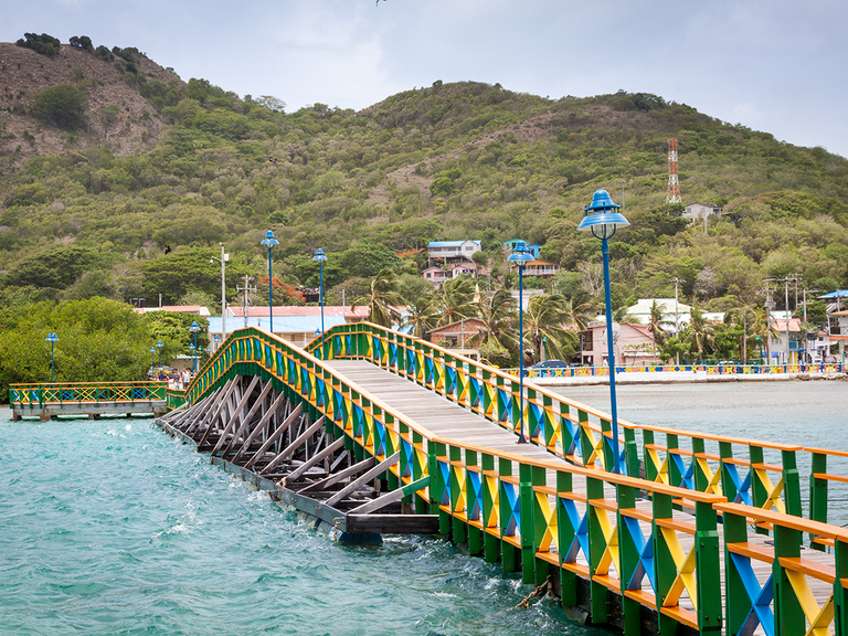 6 Honeymoon Destinations With Awesome Exchange Rates