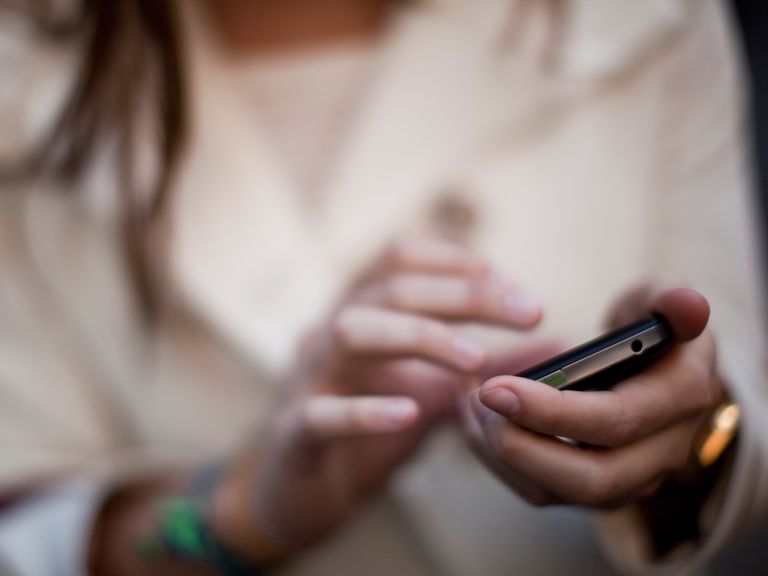 6 Techy Commandments for Every Bride