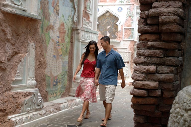 6 Ways to Make a Walt Disney World Honeymoon Ultra-Romantic