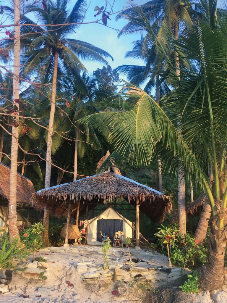 One Couple’s Honeymoon in the Philippines