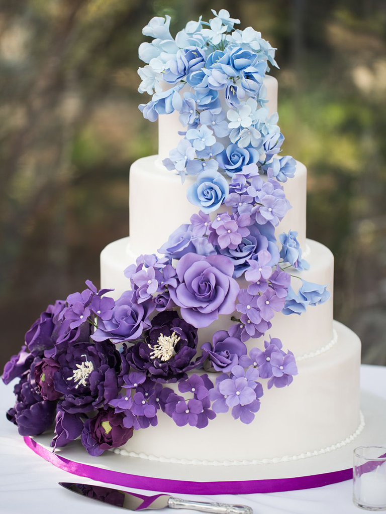 21 Gorgeous Ways to Use Pantone’s Color of the Year in Your Wedding