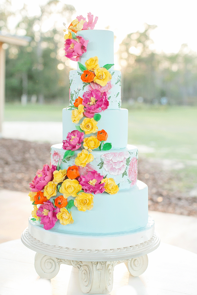 7 Colorful Cakes Sure to Brighten Your Dessert Table