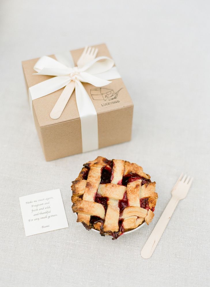 7 Ways To Serve Pie At Your Wedding