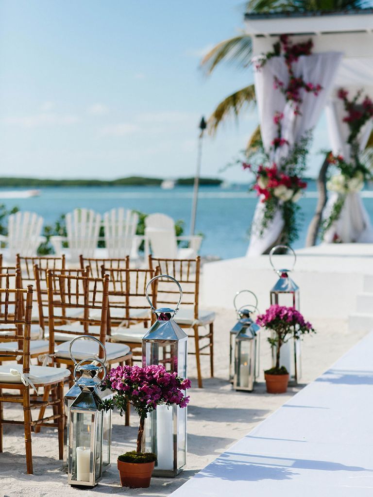 Sneak Peek: A Fun Waterfront Wedding at Pierre’s Restaurant in Islamorada, Florida