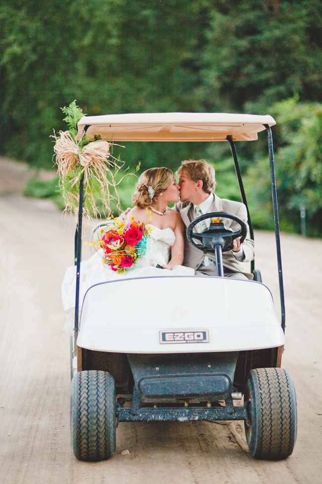 8 Golf-Inspired Details for a Hole-in-One Wedding