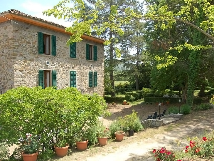 9 Airbnb Properties Perfect for Your Destination Wedding