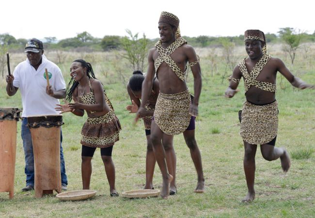 An Elephant Entrance (And More!) At This Wedding In Zimbabwe