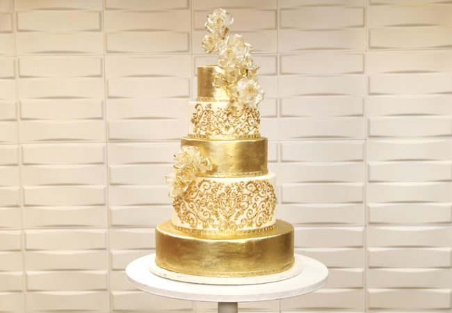 Choose The Cake for The Knot Dream Wedding!
