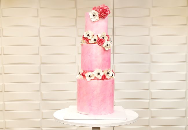 Choose The Cake for The Knot Dream Wedding!