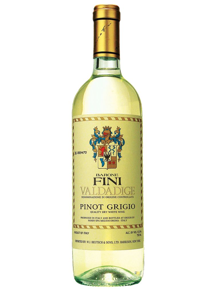 Delicious Wines Under $20 to Serve at Your Wedding