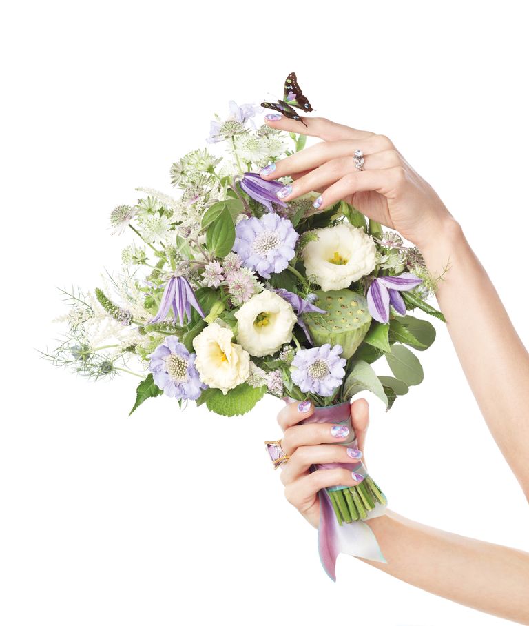 Fresh Matrimony Manicures to Match Your Bouquet