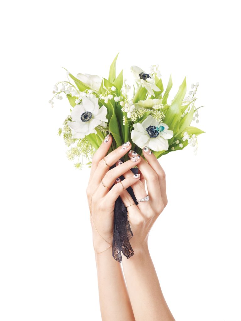 Fresh Matrimony Manicures to Match Your Bouquet