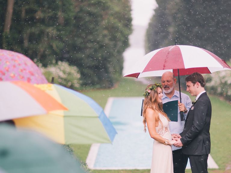 How to Have a Spring Wedding