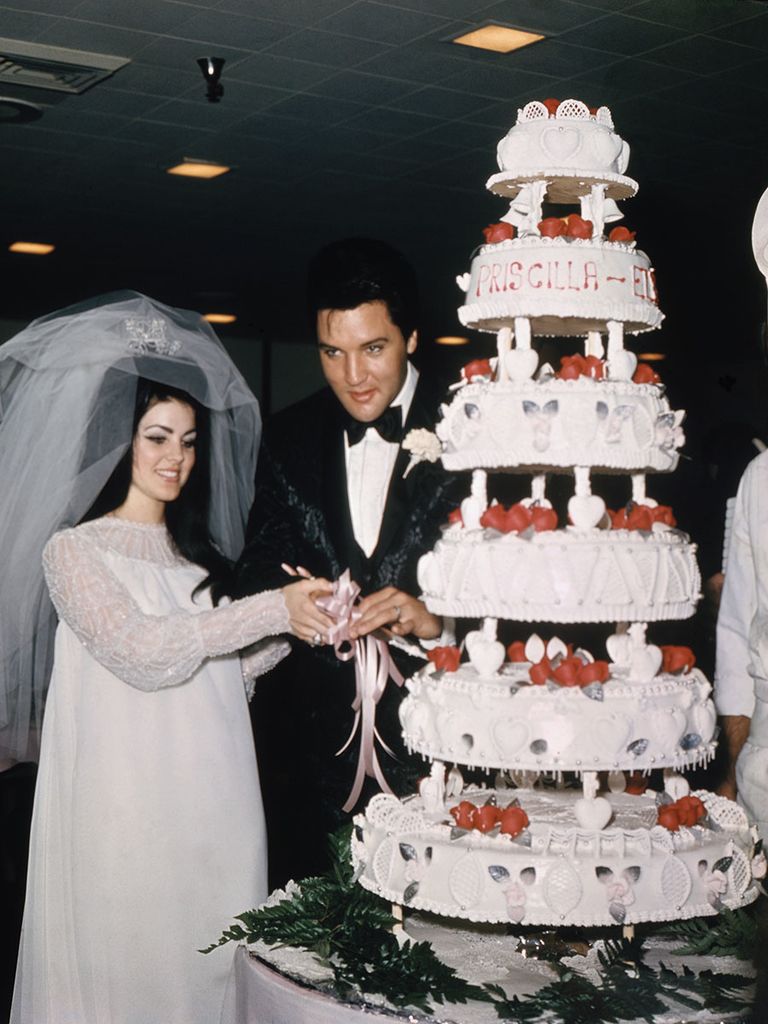 Iconic Wedding Cakes From Famous Celebrity Couples