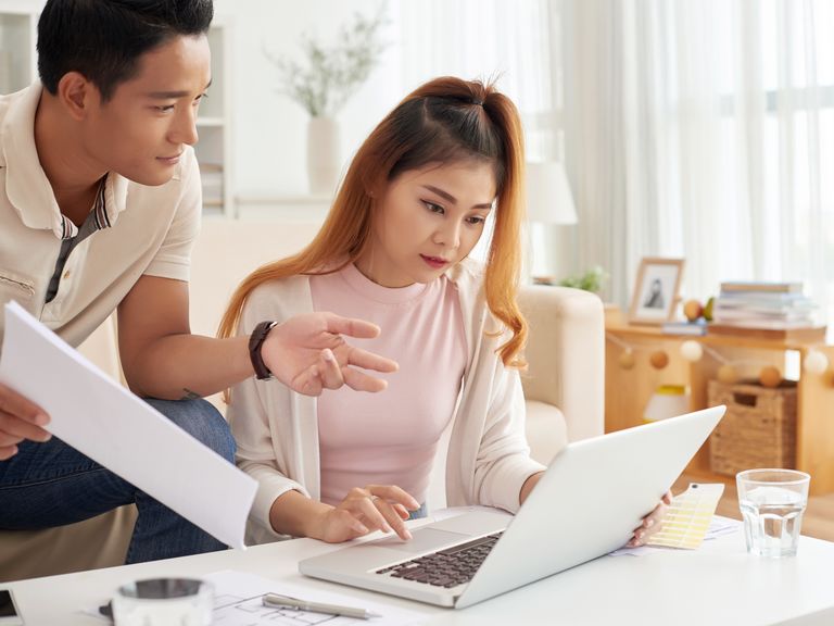 Just Engaged and Completely Overwhelmed? Read This Now
